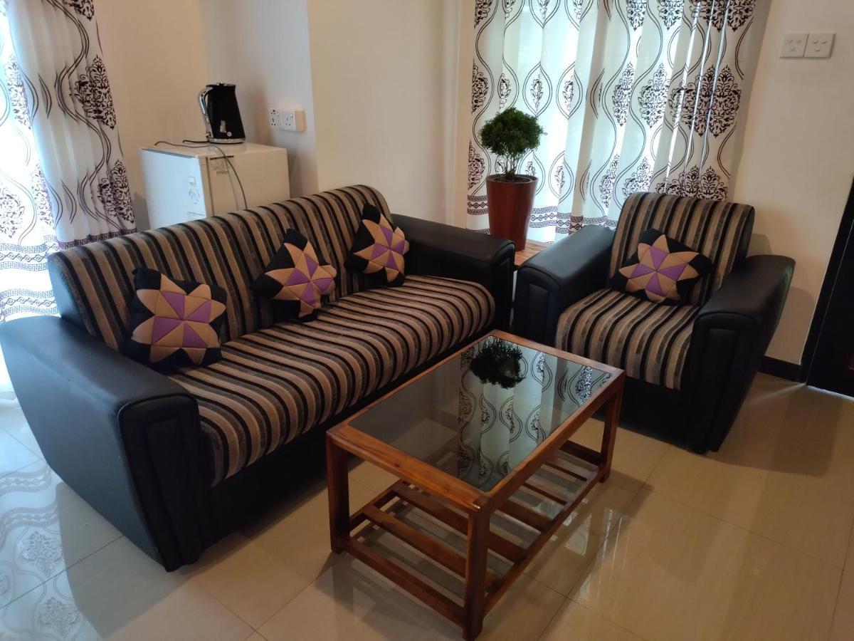 Village Mango Resort Yala Tissamaharama Buitenkant foto