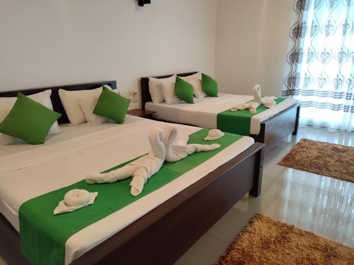Village Mango Resort Yala Tissamaharama Buitenkant foto